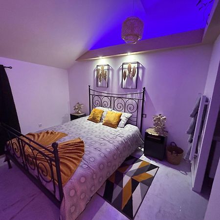 Spa Jacuzzi Moon White Vaudherland Dış mekan fotoğraf